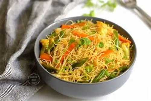 Singapore Veg Noodles